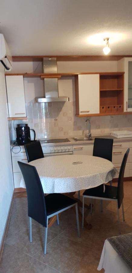 Apartmani Citrus Novigrad Filipac ภายนอก รูปภาพ