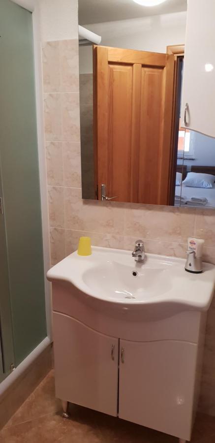 Apartmani Citrus Novigrad Filipac ภายนอก รูปภาพ
