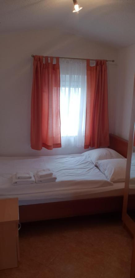 Apartmani Citrus Novigrad Filipac ภายนอก รูปภาพ