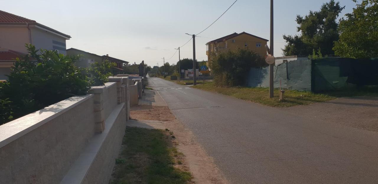 Apartmani Citrus Novigrad Filipac ภายนอก รูปภาพ